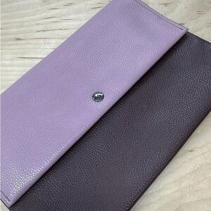 NWOT Coach TwoTone Lavender/Deep Plum Leather Clutch EXTREMELY RARE SAMPLE item